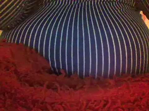 Snapshot of RoxiRedXXX chatting on 01/06/25, 06:31 RoxiRedXXX online show from 01/06/25, 06:31