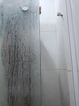 Snapshot of Binhosex2024 chatting on 11/02/25, 04:48 Binhosex2024 online show from 11/02/25, 04:48