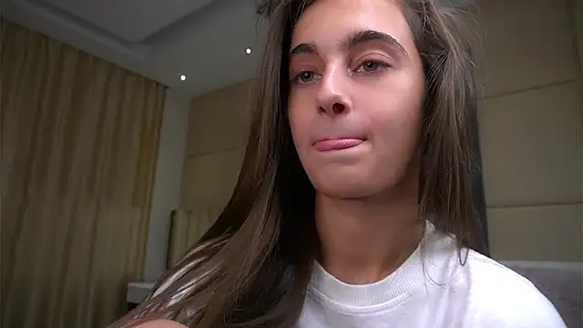 PiquingOgalala online show from 03/08/26, 01:03