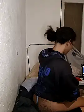 Laanegraofficial  online show from 12/29/24, 06:49