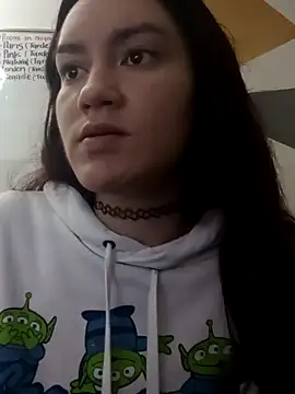 Snapshot of valeryy_rosse chatting on 12/12/24, 05:15 valeryy rosse online show from 12/12/24, 05:15