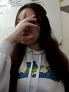 Snapshot of valeryy_rosse chatting on 12/16/24, 01:22 valeryy rosse online show from 12/16/24, 01:22