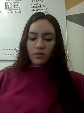 Snapshot of valeryy_rosse chatting on 12/17/24, 12:33 valeryy rosse online show from 12/17/24, 12:33