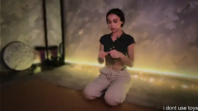 march mellow online show from 12/22/25, 08:06