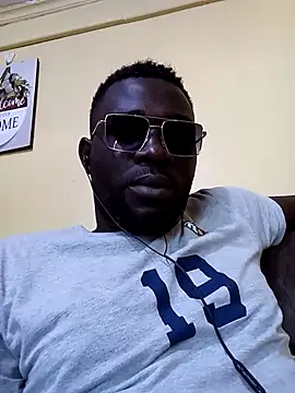 Snapshot of ClinDi chatting on 01/06/25, 02:03 ClinDi online show from 01/06/25, 02:03