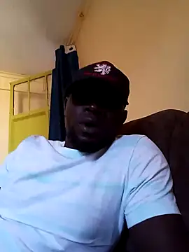 Snapshot of ClinDi chatting on 01/19/25, 01:44 ClinDi online show from 01/19/25, 01:44