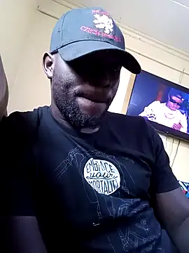 Snapshot of ClinDi chatting on 01/27/25, 11:54 ClinDi online show from 01/27/25, 11:54