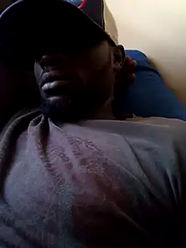 Snapshot of ClinDi chatting on 03/06/25, 02:40 ClinDi online show from 03/06/25, 02:40