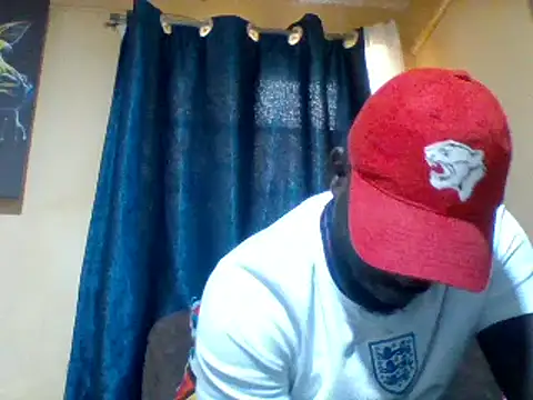 Snapshot of ClinDi chatting on 11/14/25, 12:04 ClinDi online show from 11/14/25, 12:04