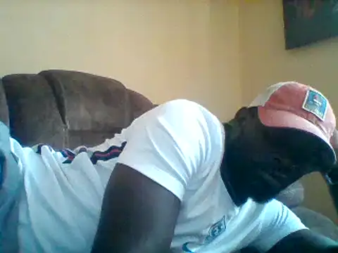 Snapshot of ClinDi chatting on 11/15/25, 12:34 ClinDi online show from 11/15/25, 12:34