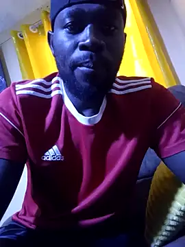 Snapshot of ClinDi chatting on 12/01/25, 02:00 ClinDi online show from 12/01/25, 02:00