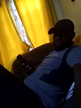 Snapshot of ClinDi chatting on 06/21/26, 02:08 ClinDi online show from 06/21/26, 02:08