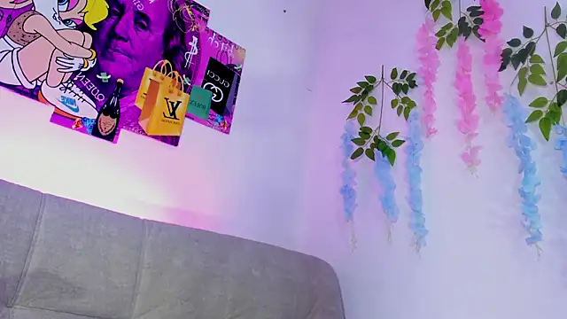 anahidolls online show from 02/09/26, 12:09