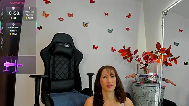 avatomas 02 online show from 02/19/25, 12:44