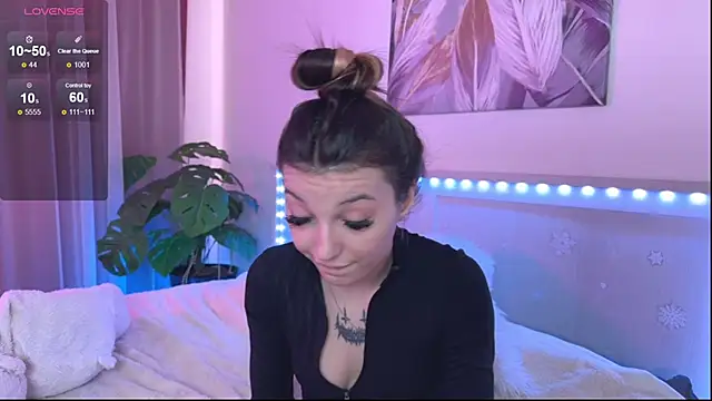 Veronica leal online show from 05/11/26, 08:20