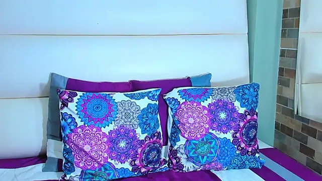 Hanah Greey online show from 02/24/25, 04:04