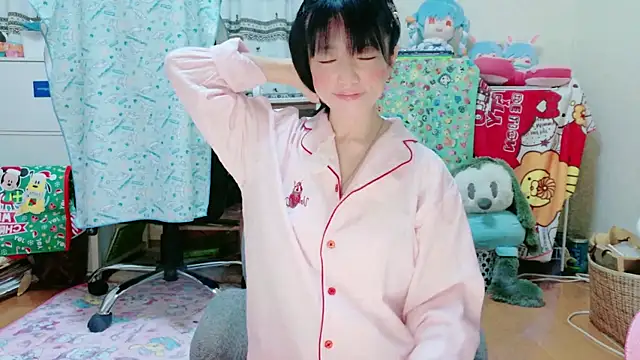 renapiyon8182 online show from 03/10/25, 07:29