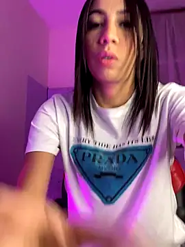 Lina10 online show from 10/25/25, 08:47