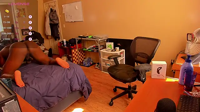 MrChuckDailyXXX online show from 02/08/25, 03:21