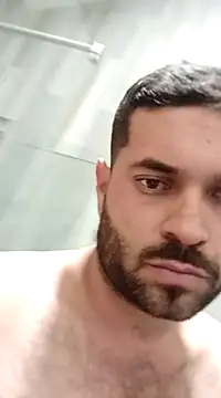 Snapshot of Rober2230 chatting on 01/09/25, 02:43 Rober2230 online show from 01/09/25, 02:43