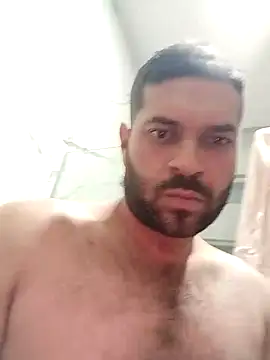 Snapshot of Rober2230 chatting on 01/11/25, 02:52 Rober2230 online show from 01/11/25, 02:52