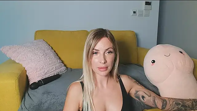 EileX official online show from 03/05/25, 04:57