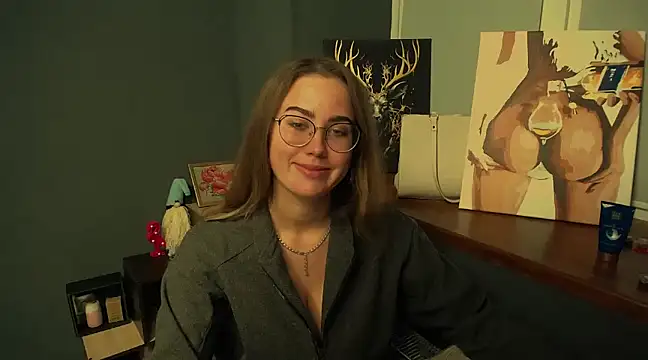 luxie milady online show from 12/16/24, 02:38