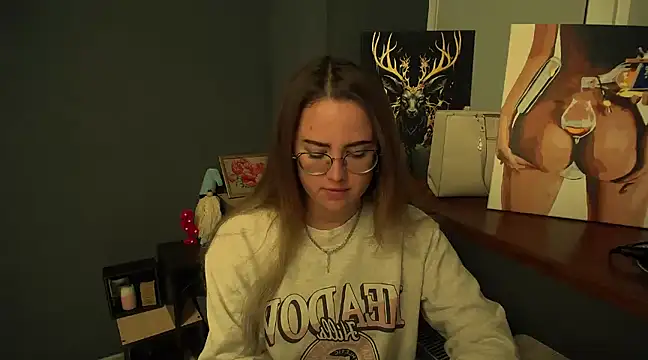 luxie milady online show from 01/06/25, 12:46