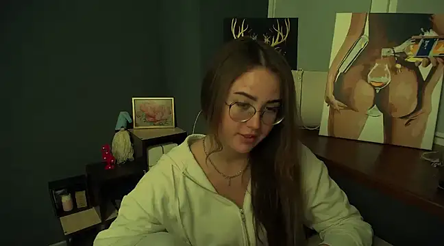 luxie milady online show from 01/13/25, 04:30