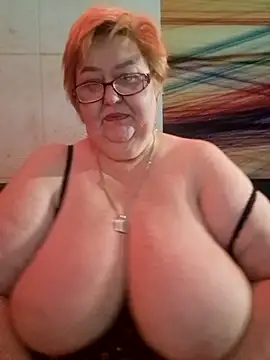 Snapshot of Awn290668 chatting on 01/09/25, 08:33 Awn290668 online show from 01/09/25, 08:33