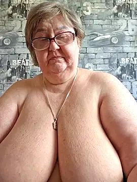 Snapshot of Awn290668 chatting on 03/17/25, 12:04 Awn290668 online show from 03/17/25, 12:04