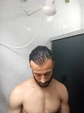 LopeseLua online show from 10/04/25, 03:21