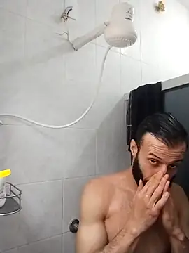 LopeseLua online show from 10/22/25, 06:18