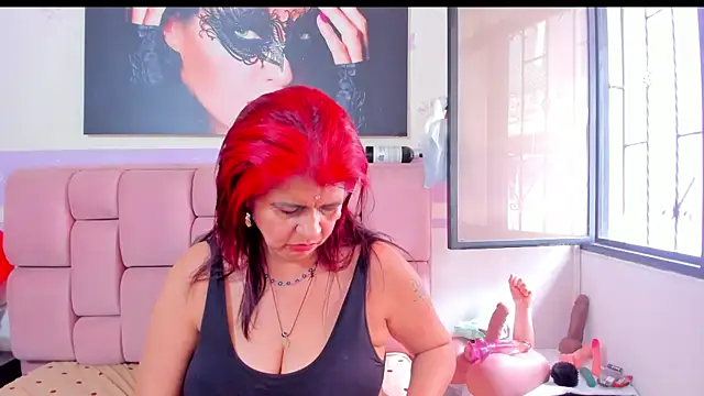 RoxetteMature online show from 02/23/25, 11:33