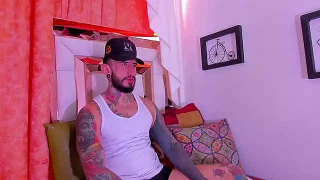 dilan scootk  online show from 03/21/26, 03:37