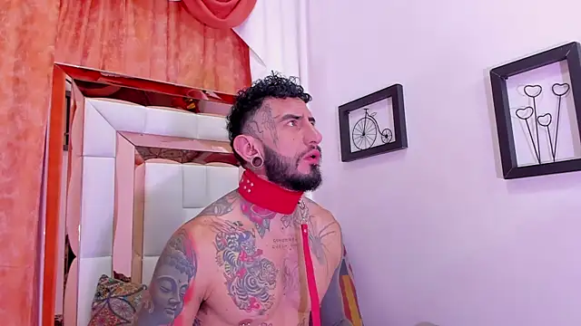 dilan scootk  online show from 05/24/26, 11:26