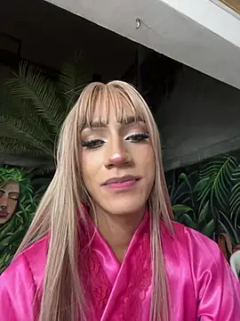 VictoriaRoss1 online show from 03/18/25, 12:27