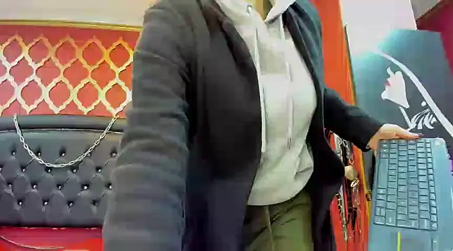 Mistressviictoria online show from 03/13/25, 11:30