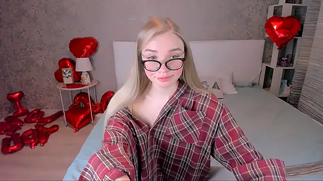 BoysLoveBlondee online show from 02/19/25, 12:55