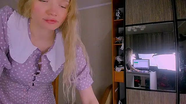 BoysLoveBlondee online show from 03/20/25, 12:08