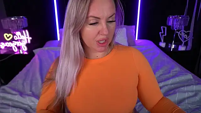 KiraCandyS online show from 09/27/25, 10:37