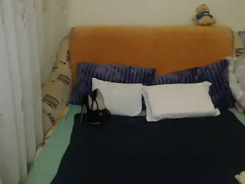 Emmatoo online show from 12/02/25, 12:05