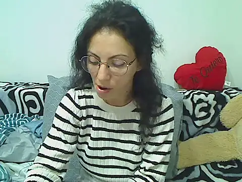 Emmatoo online show from 04/15/26, 03:02