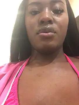 Snapshot of sofia_samuels chatting on 02/11/25, 10:37 sofia samuels online show from 02/11/25, 10:37