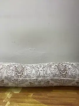 Snapshot of -SingleMom- chatting on 10/03/25, 06:32 -SingleMom- online show from 10/03/25, 06:32