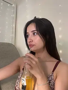 Snapshot of Angeeel_ chatting on 12/09/24, 11:24 Angeeel online show from 12/09/24, 11:24