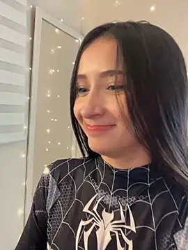 Snapshot of Angeeel_ chatting on 03/13/25, 07:42 Angeeel online show from 03/13/25, 07:42