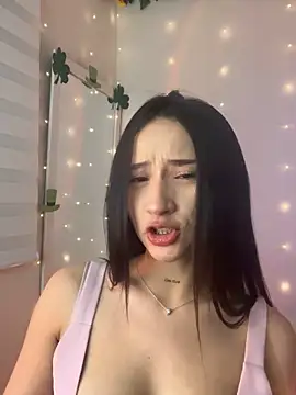 Snapshot of Angeeel_ chatting on 03/21/25, 05:00 Angeeel online show from 03/21/25, 05:00