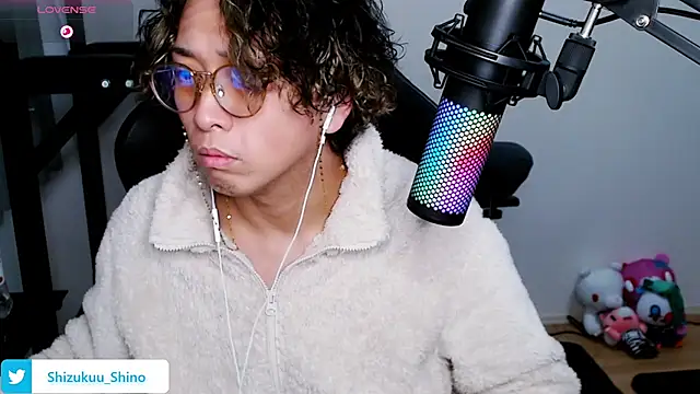 Shizukuu online show from 01/25/25, 01:19