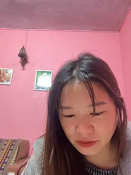 Hellen 111 online show from 12/06/24, 01:29